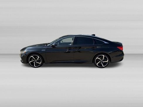 Used 2022 Honda Accord Sport image 9