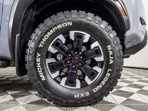 Used 2022 Nissan Frontier PRO-4X w/ Off-Road Protection Package AWD/4WD image 40