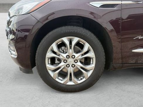 Used 2021 Buick Enclave Avenir w/ Avenir Technology Package FWD image 23