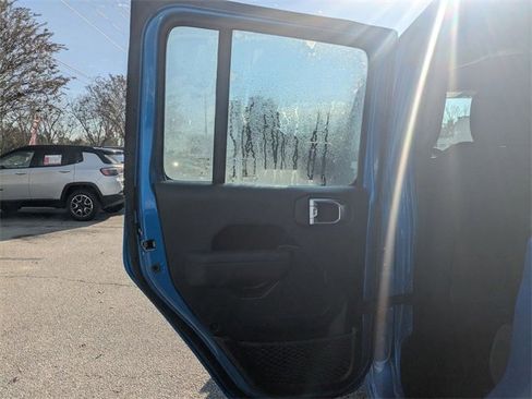 New 2026 Jeep Gladiator Sport image 24