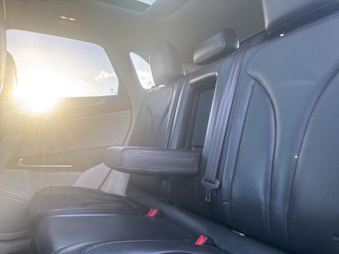 Used 2019 Lincoln MKC Select w/ Select Plus Package image 24