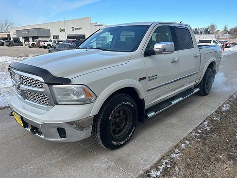 Used 2016 RAM 1500 Laramie w/ Convenience Group image 2