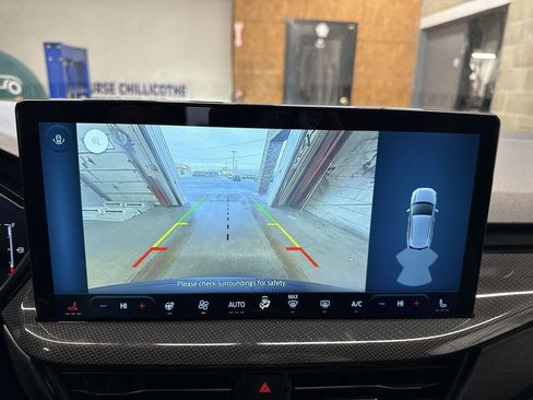 New 2026 Ford Escape ST-Line Select w/ Equipment Group 401A image 23