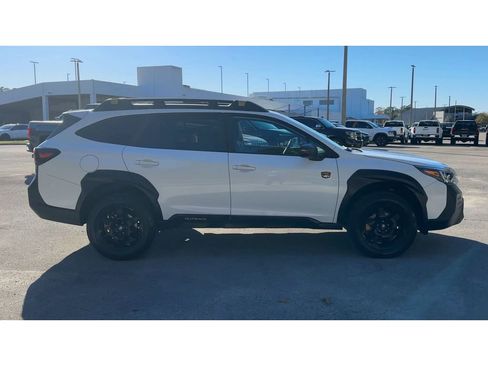 Used 2023 Subaru Outback Wilderness image 9