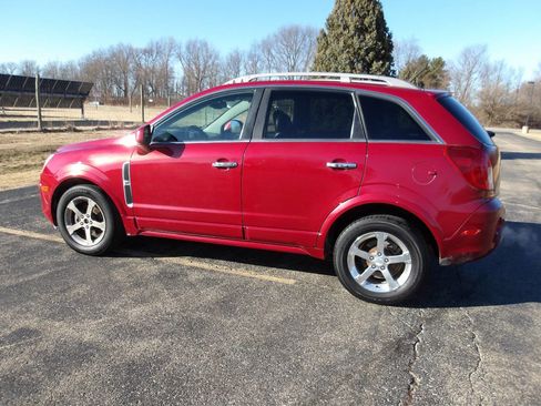 Used 2013 Chevrolet Captiva Sport LT w/ Convenience Package image 12