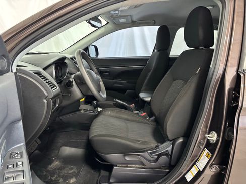 Used 2021 Mitsubishi Outlander Sport ES image 12