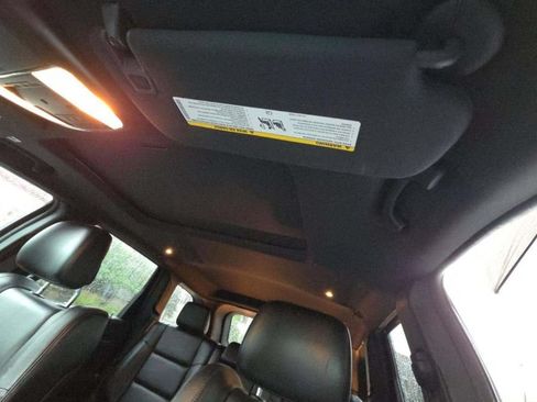 Used 2020 Jeep Grand Cherokee Limited AWD/4WD image 6