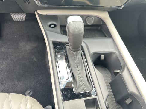 New 2026 Nissan Sentra SL w/ Floor Mat Package image 29