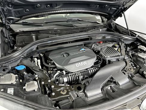 Used 2017 BMW X1 sDrive28i image 25