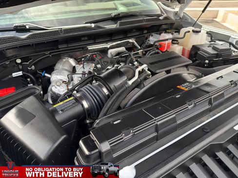 Used 2025 GMC Sierra 3500 Denali w/ Denali Reserve Package image 15