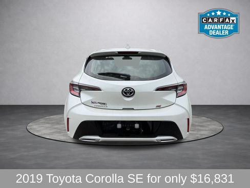 Used 2019 Toyota Corolla SE w/ Carpet Mat Package FWD image 4