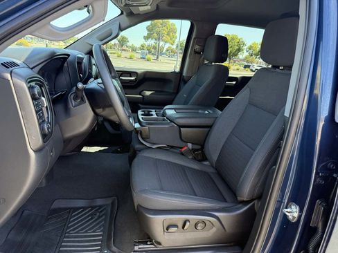 Used 2023 Chevrolet Silverado 1500 Custom AWD/4WD image 15