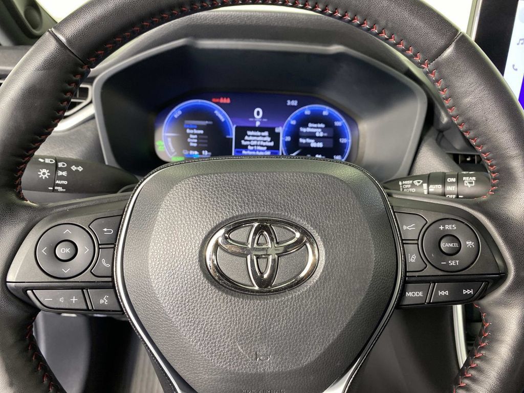 Used 2023 Toyota RAV4 XSE w/ Weather Package AWD/4WD image 16