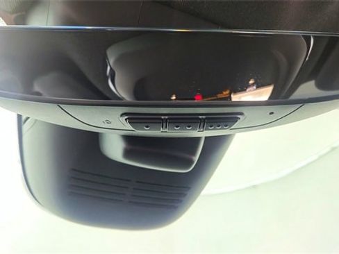 Used 2023 Volvo C40 P8 Recharge Ultimate image 52