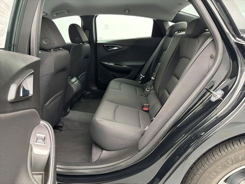 Certified 2020 Chevrolet Malibu LS image 39
