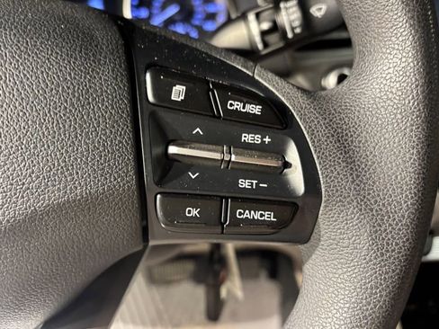 Used 2014 Ford F150 Platinum image 13