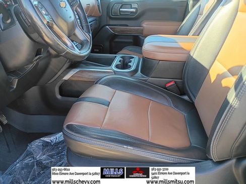Used 2023 Chevrolet Silverado 2500 High Country w/ Technology Package image 11