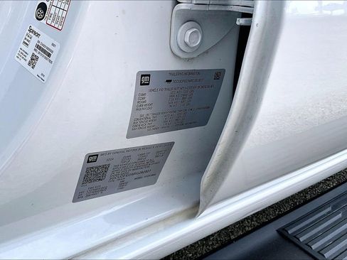 Used 2024 Chevrolet Silverado 1500 LT Trail Boss w/ Protection Package image 43