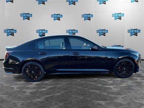 Used 2023 Cadillac CT5 Sport image 6