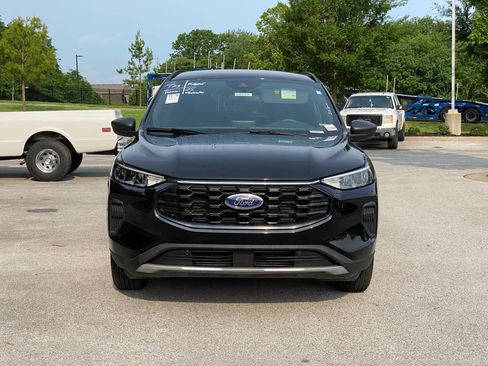 Used 2025 Ford Escape ST-Line AWD/4WD image 2