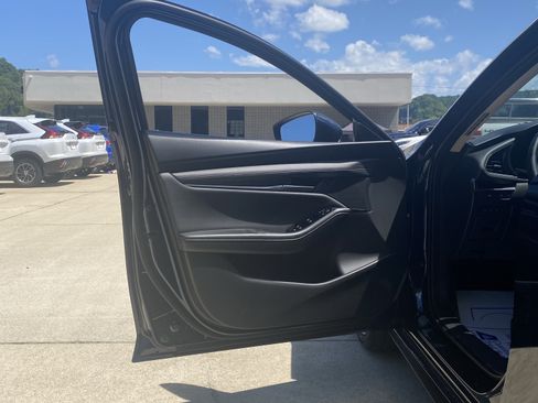 New 2026 MAZDA MAZDA3 2.5 S Sedan w/ Preferred Pkg FWD image 11