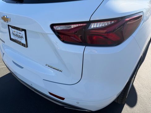 Used 2019 Chevrolet Blazer Premier w/ Sun and Wheels Package FWD image 24