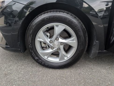 Certified 2023 Hyundai Elantra SE FWD image 27