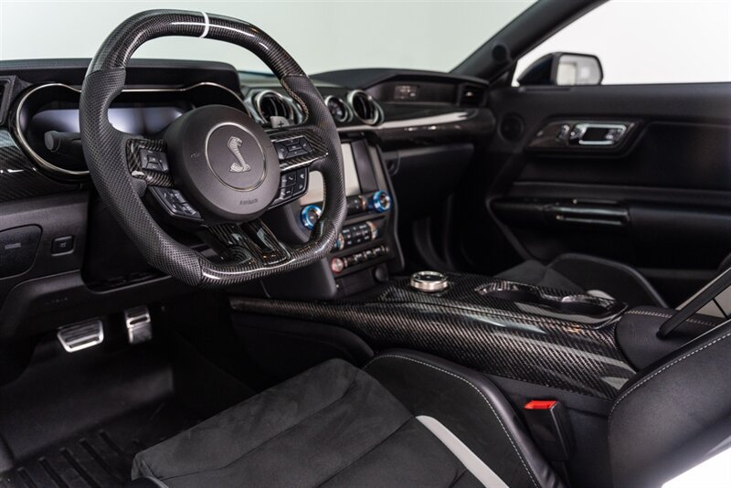 Used 2021 Ford Mustang Shelby GT500 w/ Carbon Fiber Track Pack RWD image 94