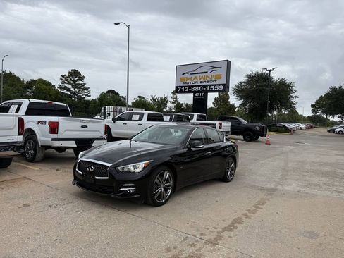 Used 2015 INFINITI Q50 Premium w/ Navigation Package AWD/4WD image 3