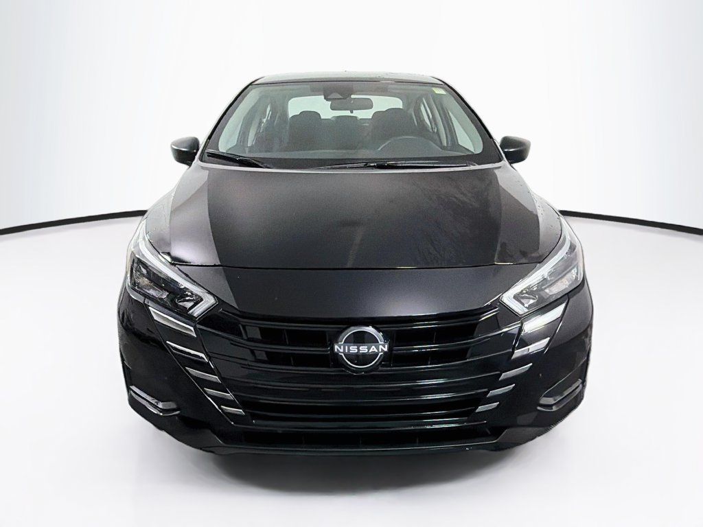 Used 2025 Nissan Versa S w/ S Plus Package FWD image 2