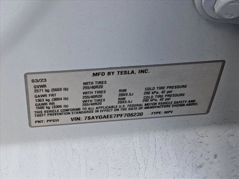 Used 2023 Tesla Model Y Long Range image 22