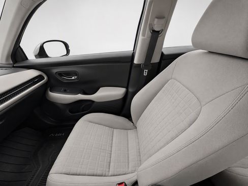Used 2025 Honda HR-V LX image 14