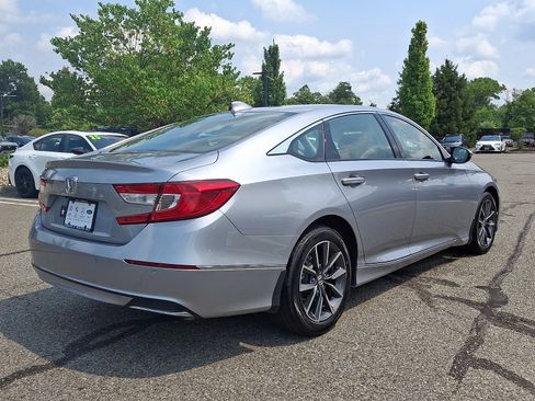Used 2021 Honda Accord EX-L image 6
