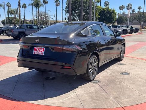 New 2026 Nissan Sentra SL image 7