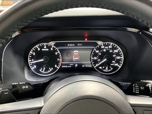 Used 2024 Nissan Pathfinder SV w/ Lighting Package (N92) AWD/4WD image 14