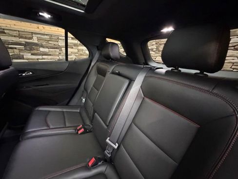 Used 2023 Chevrolet Equinox RS w/ RS Leather Package AWD/4WD image 34
