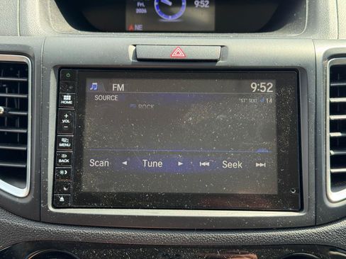 Used 2016 Honda CR-V EX image 29