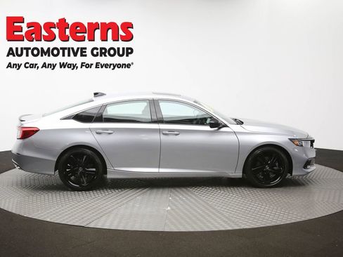 Used 2022 Honda Accord Sport image 45