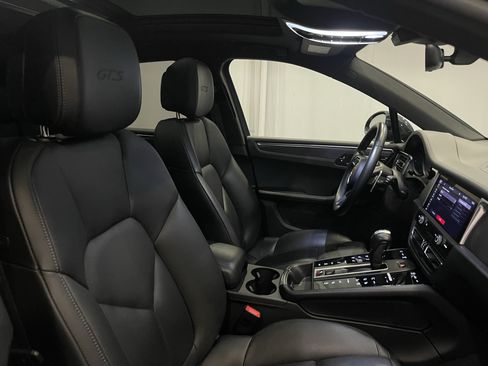 Used 2022 Porsche Macan GTS AWD/4WD image 15