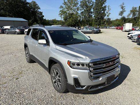 Used 2020 GMC Acadia SLE w/ Driver Convenience Package AWD/4WD image 2