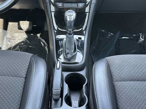 Used 2019 Buick Encore Preferred FWD image 29