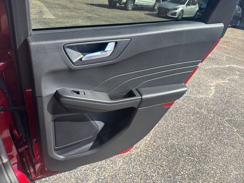 Used 2024 Ford Escape ST-Line w/ Tech Pack #1 image 25