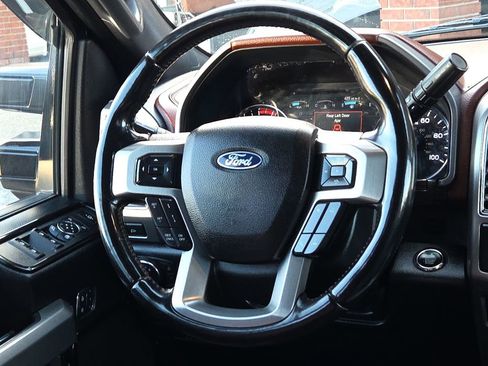 Used 2018 Ford F450 Platinum w/ Platinum Ultimate Package image 14