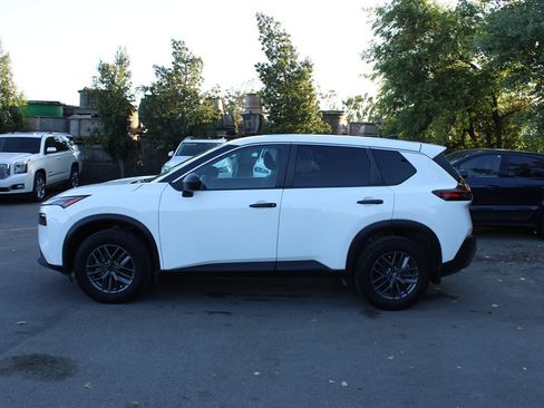 Used 2022 Nissan Rogue S FWD image 4