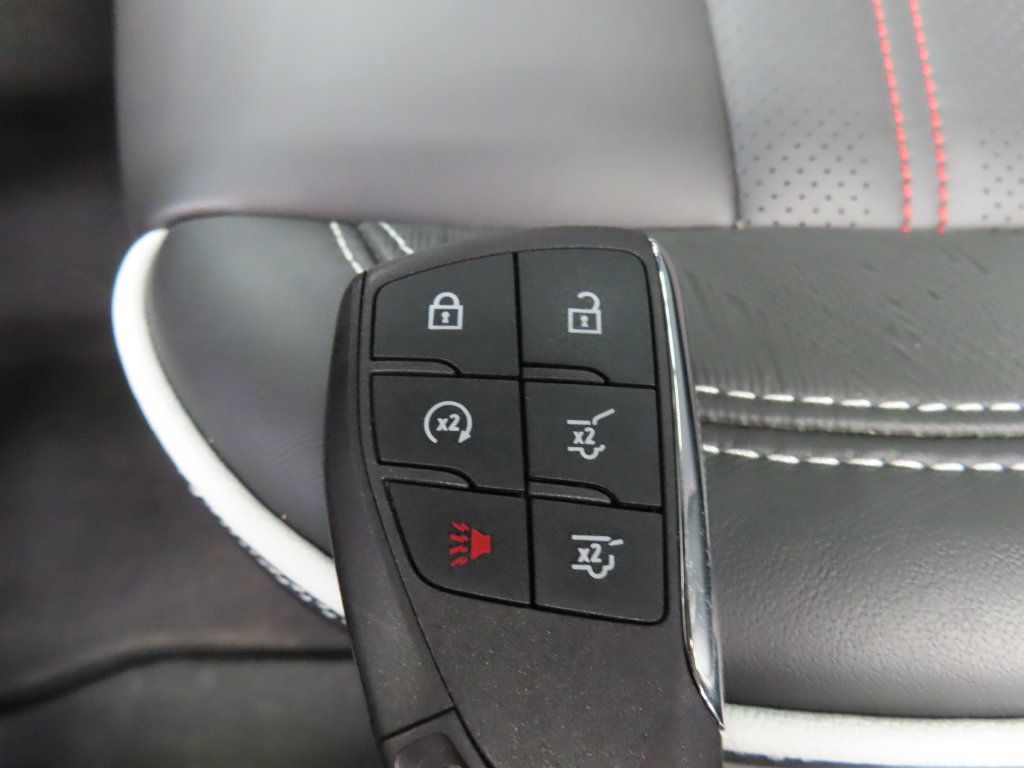 Used 2026 GMC Yukon XL AT4 Ultimate AWD/4WD image 60