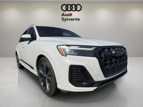 Used 2025 Audi Q7 3.0T Premium Plus w/ Premium Plus Package AWD/4WD image 1