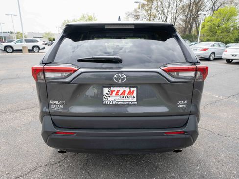 Used 2025 Toyota RAV4 XLE w/ Convenience Package image 3