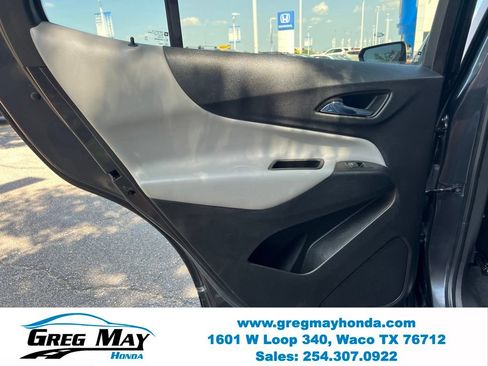 Used 2023 Chevrolet Equinox LT AWD/4WD image 18