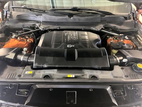 Used 2020 Land Rover Range Rover Sport SVR AWD/4WD image 28