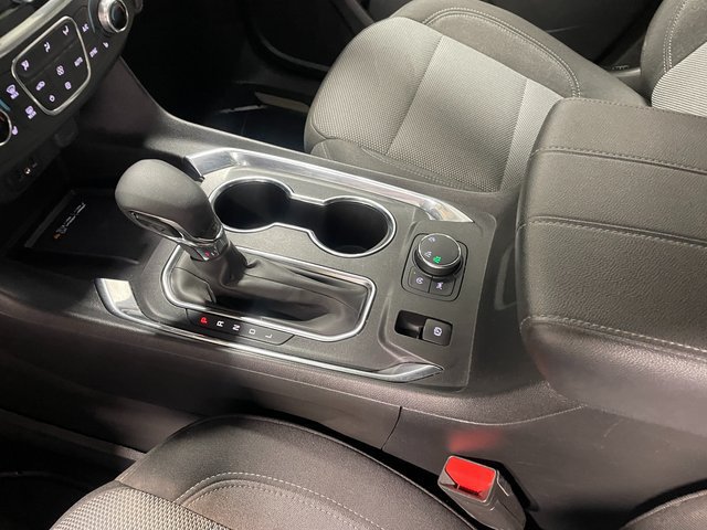 Used 2023 Chevrolet Traverse LT w/ Rear Camera Mirror Package AWD/4WD image 17